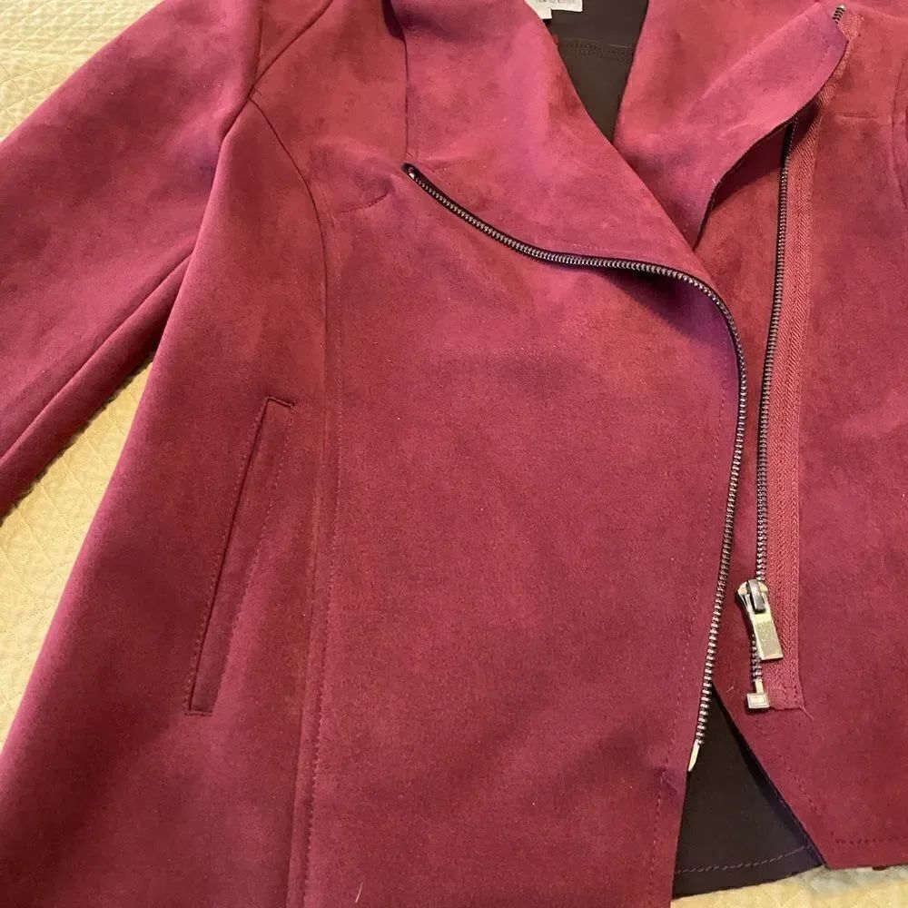 💼Like New KUT Wine Carina Moto Jacket, Asymmetrical Zipper side slash po… - Picture 5 of 13